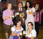 Wiesensfeld_Oktoberfest_2013_01_kl.jpg Wiesensfeld_Oktoberfest_2013_01_kl.jpg